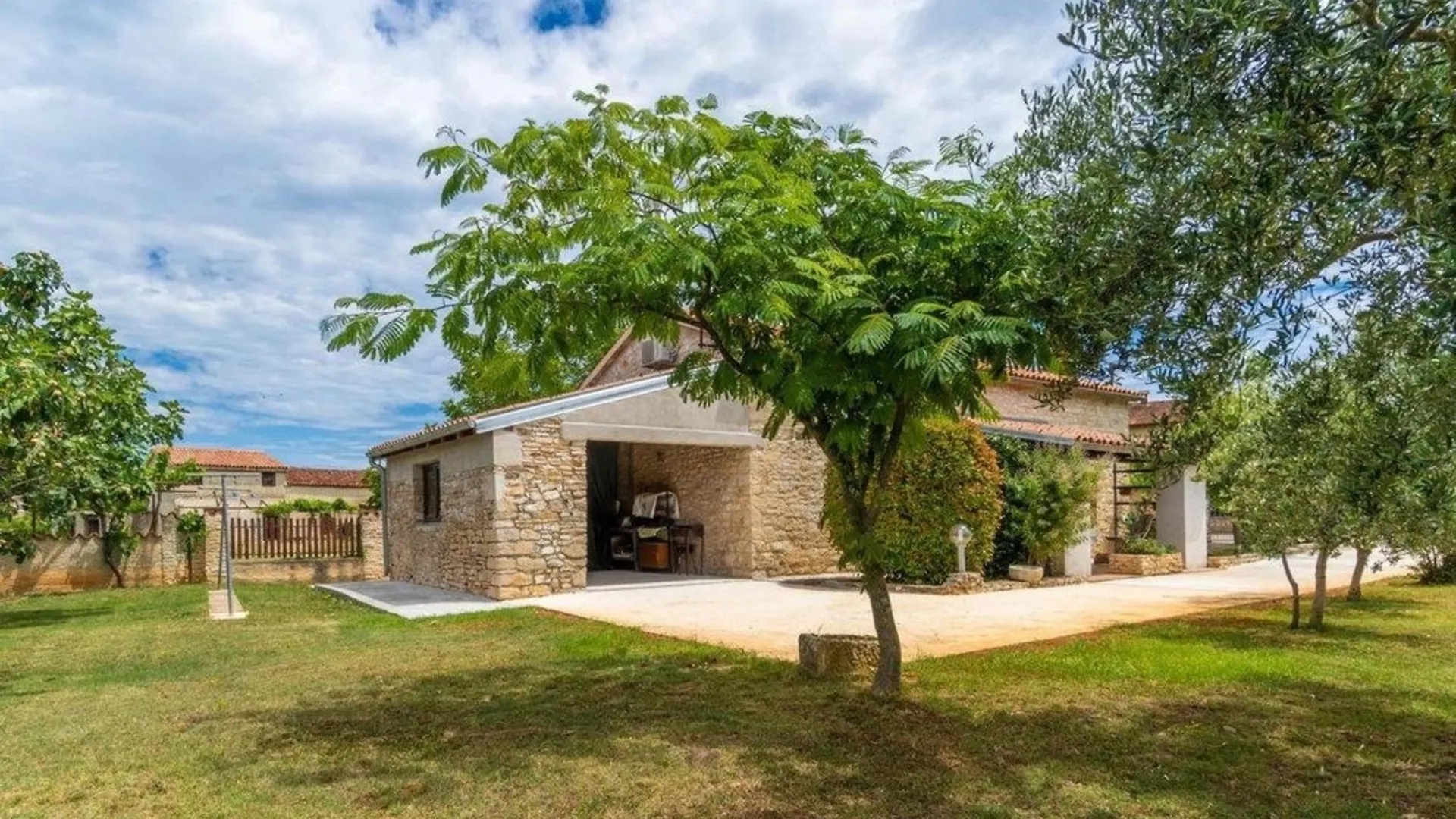 Casa de Férias Ferienhaus Fuer 6 Personen Ca 80 Qm In Sisan, Istrien Suedkueste Von Istrien Croácia